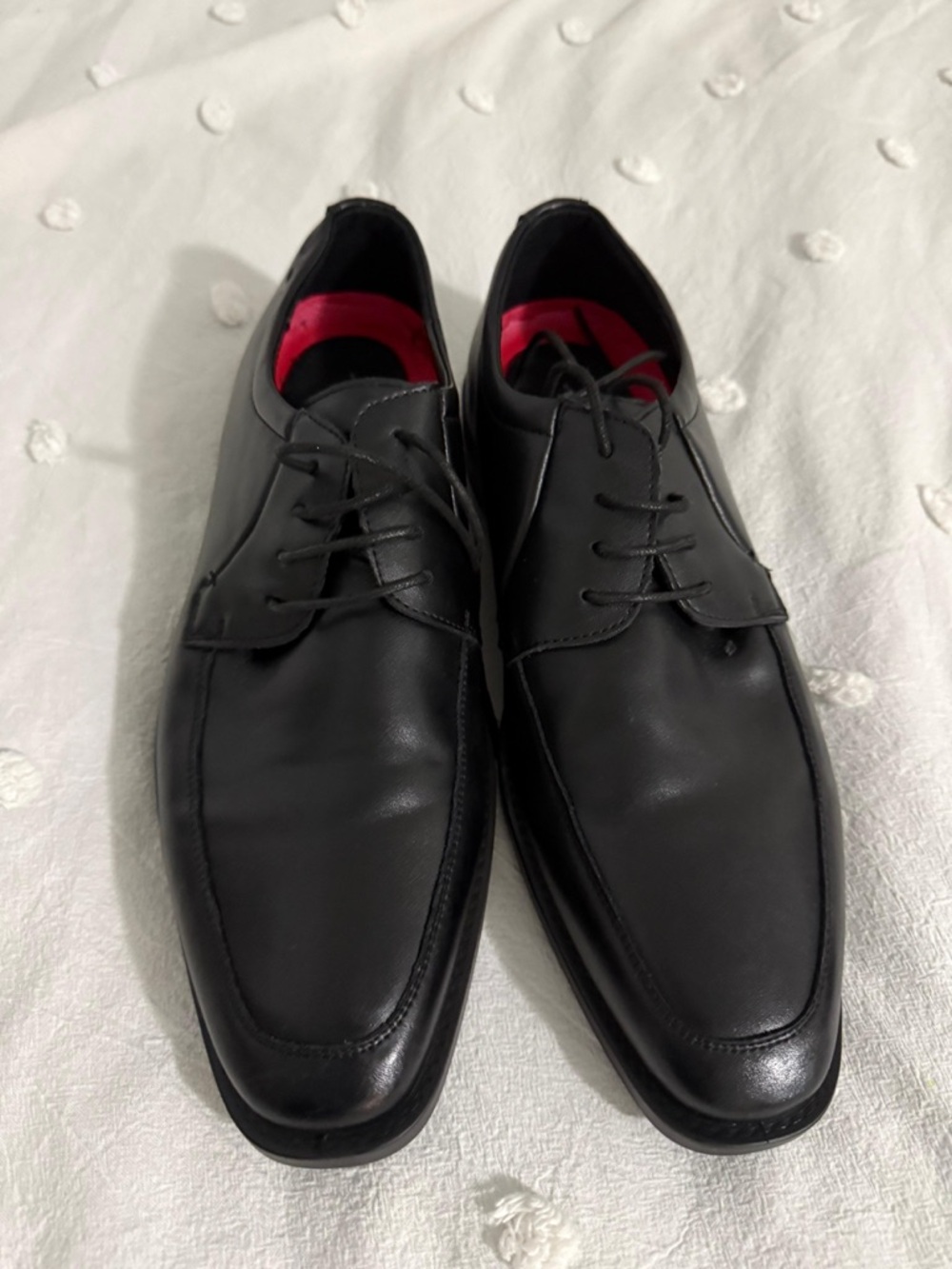 Buffalo David Bitton Black Leather Lace-Up Oxfords with Red Lining